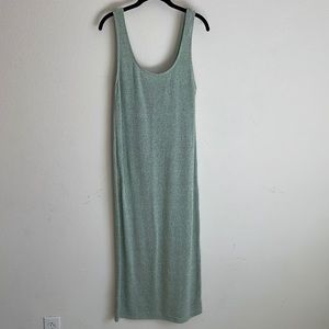 Zara sage green midi knit dress USA LG body con fit, perfect condition. Final